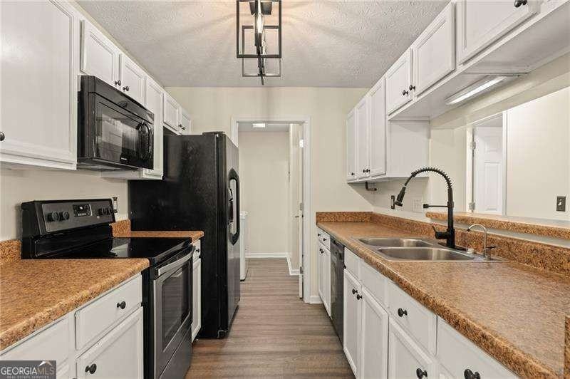 523 Warm Springs Cir Unit 523 #523 - Photo 7 of 34