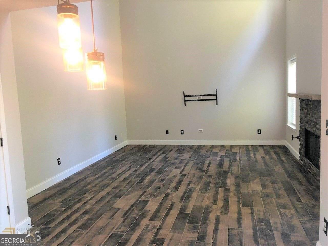 3320 Northcliff Dr - Photo 4 of 22