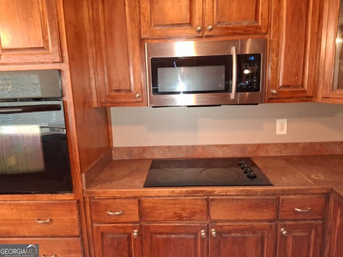 3336 Cowan Mill Ct - Photo 6 of 15