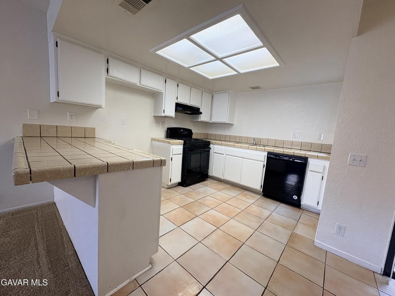 1739 W Avenue J15 #1 - Photo 3 of 8