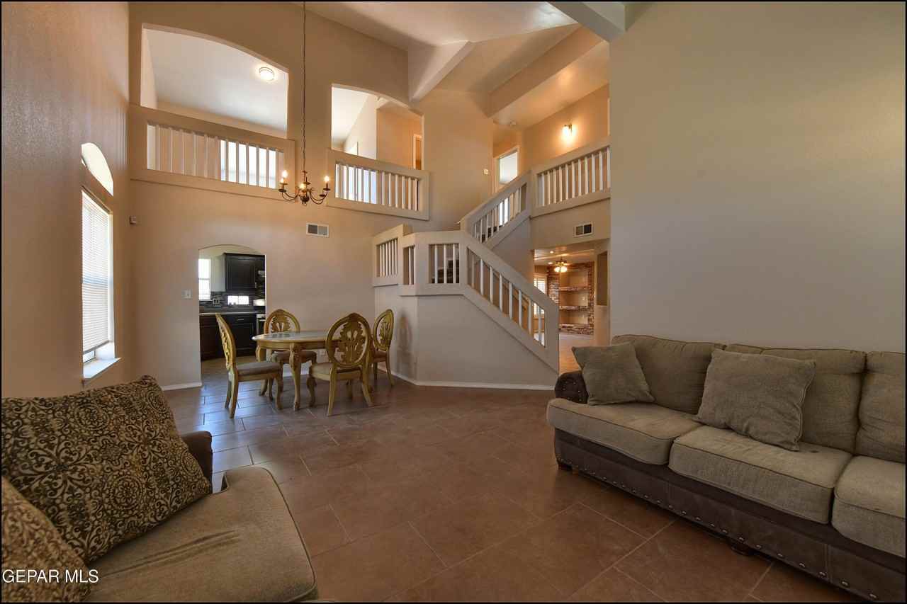 10397 Carter Scott Pl - Photo 7 of 47