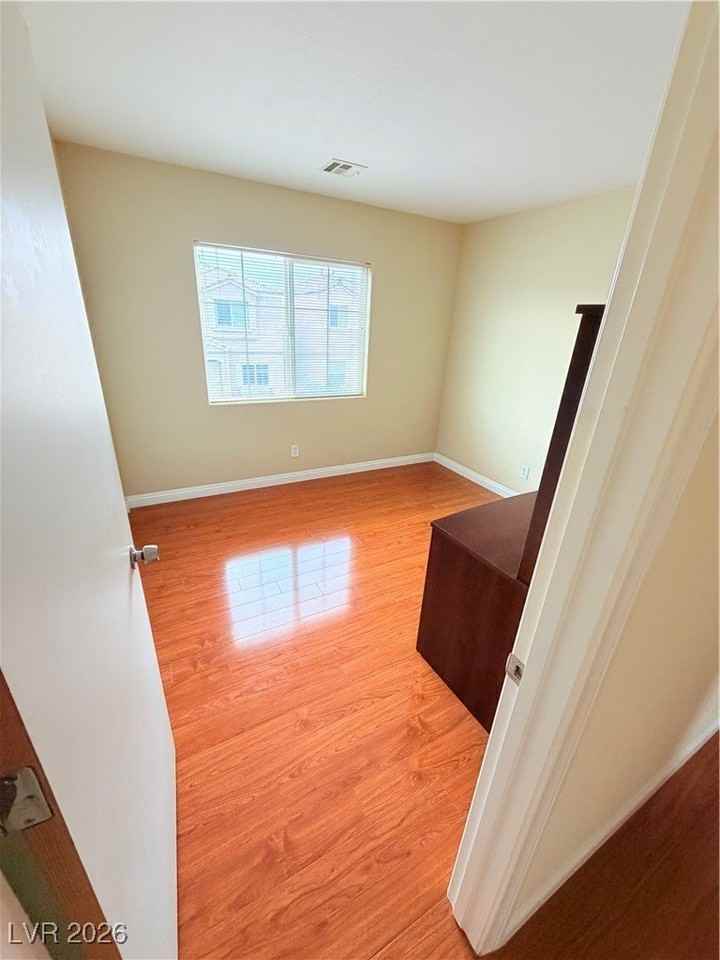 6700 Burbage Ave - Photo 7 of 14