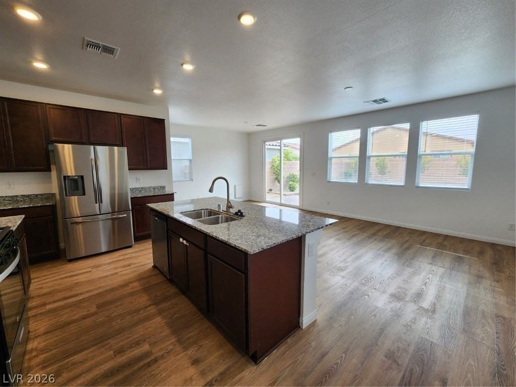 4481 Hidden Stone Ave - Photo 4 of 50