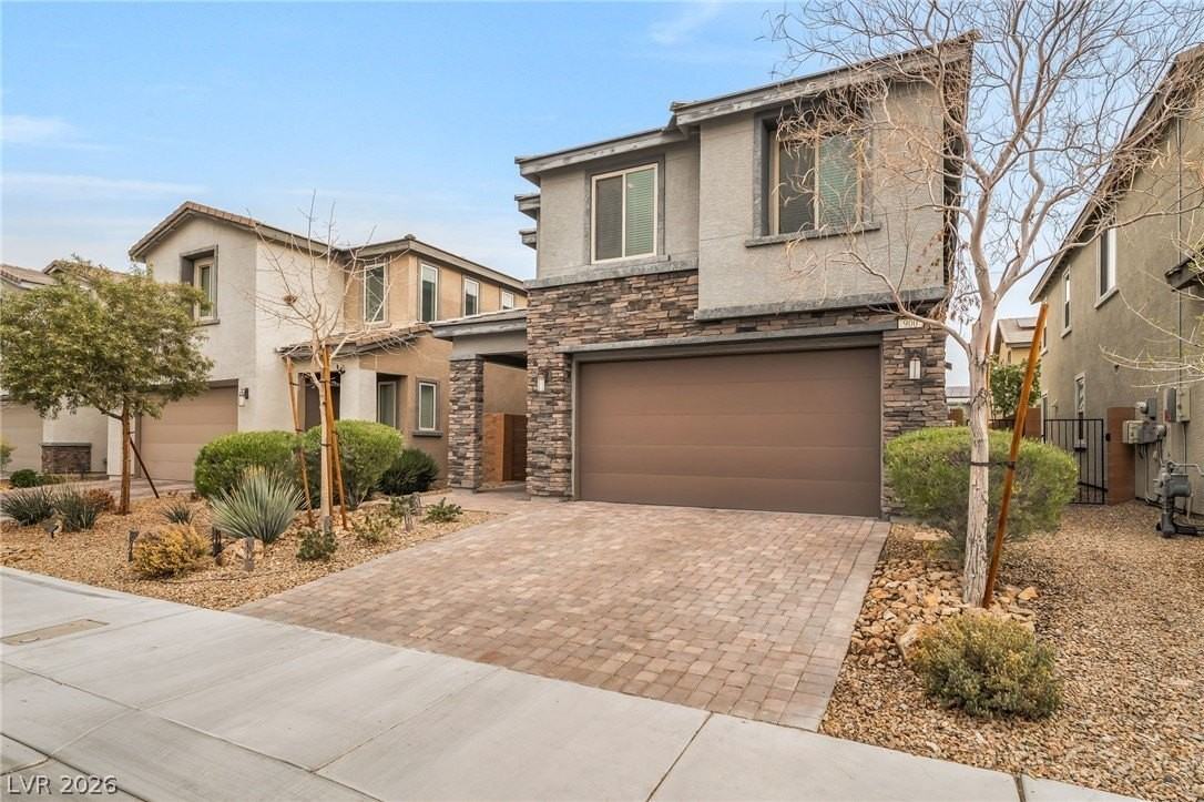 900 Lotus Falls St - Photo 2 of 23