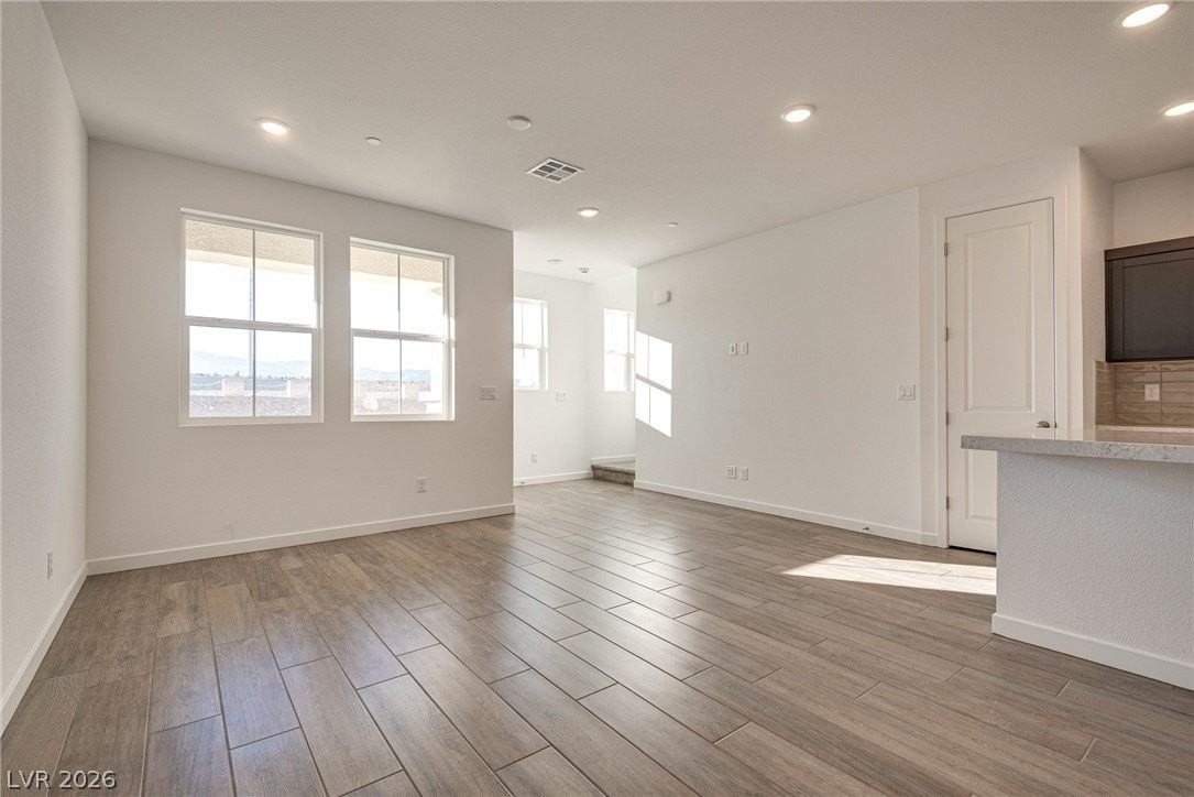 8917 Grabill Spruce Street - Photo 2 of 16