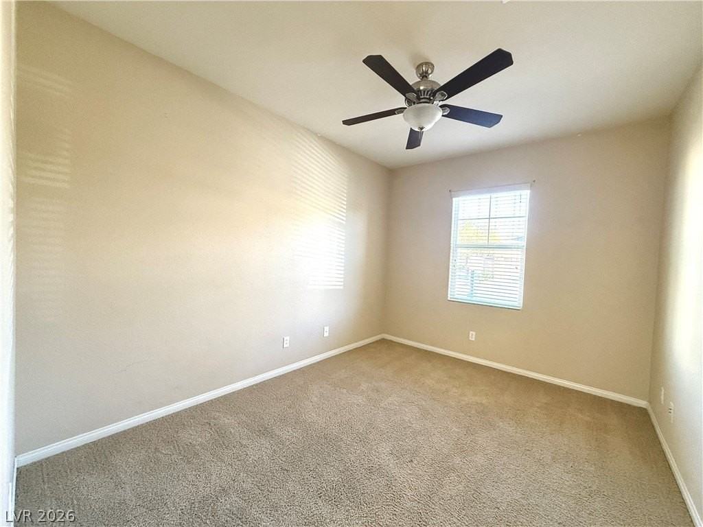 933 Wagner Valley St - Photo 3 of 32