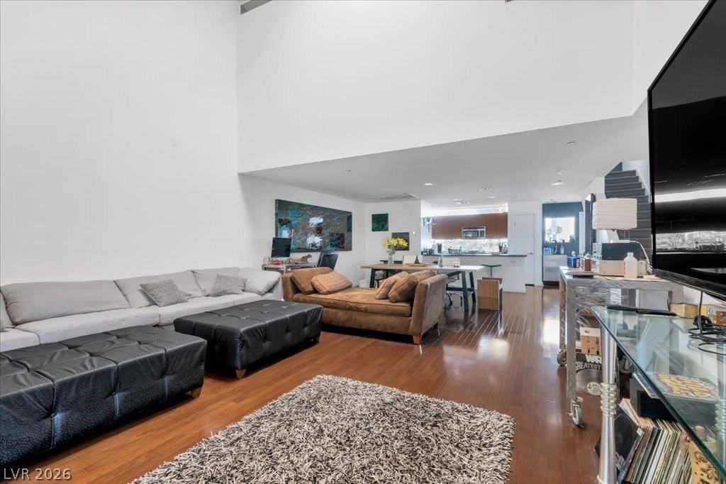 2014 Pin Oak Ave - Photo 4 of 28