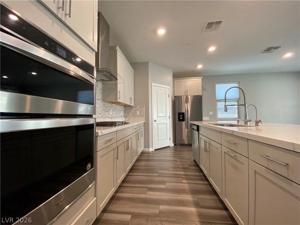 355 Wind Poppy St - Photo 4 of 30