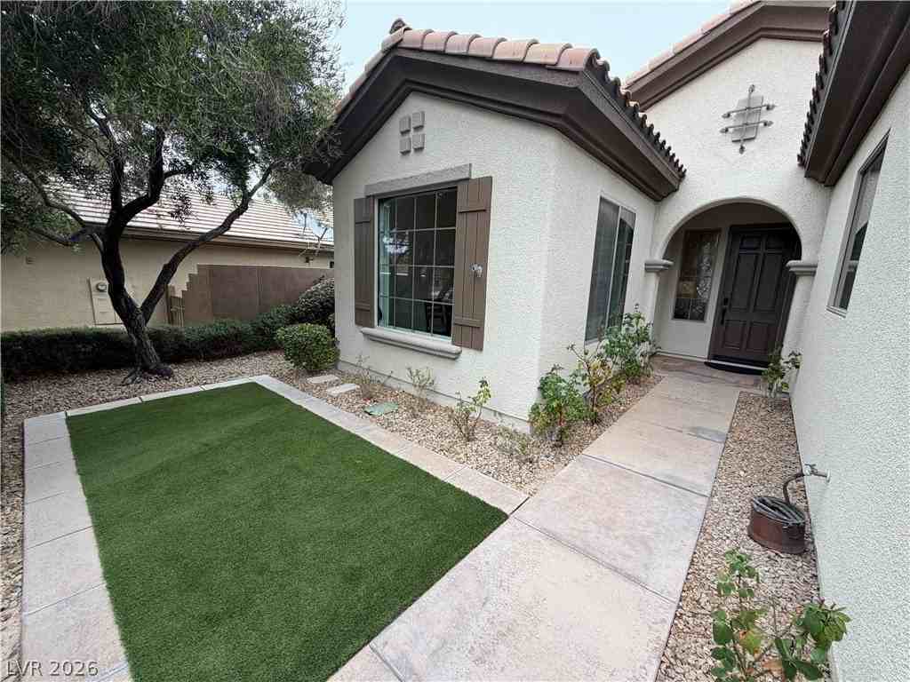 44 Brandermill Dr - Photo 3 of 50