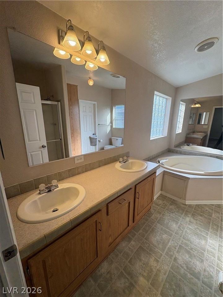 1755 Peanut Ct - Photo 7 of 14