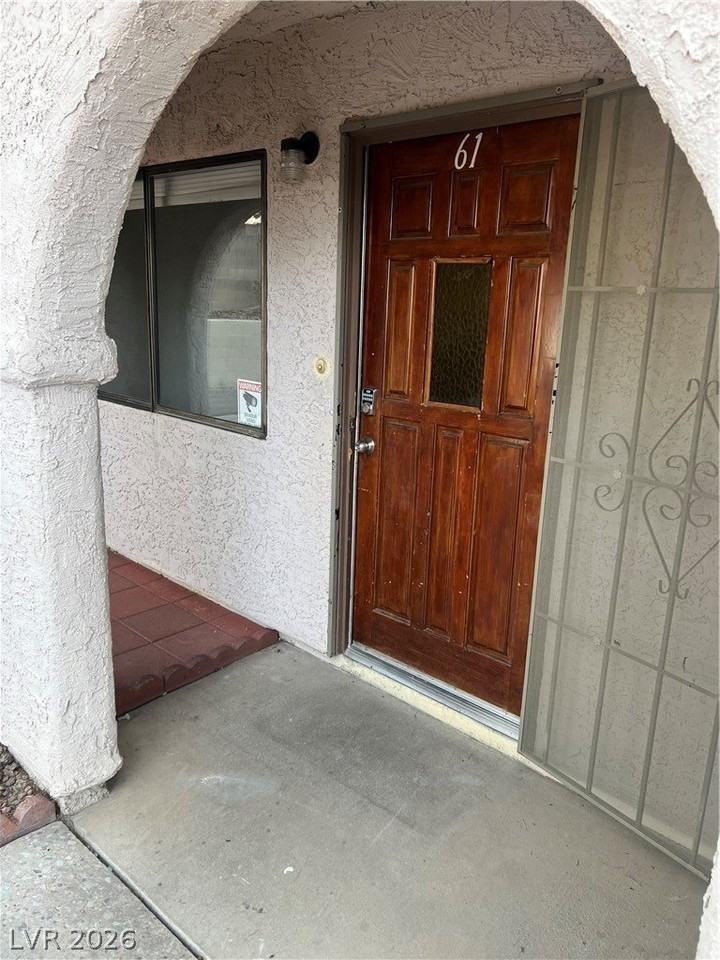 5243 Corinne Ct #61 - Photo 3 of 16