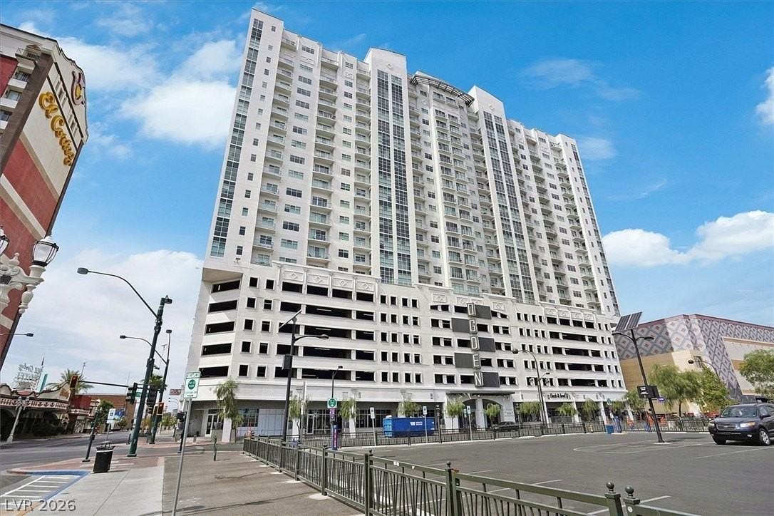 150 Las Vegas Blvd N #1501