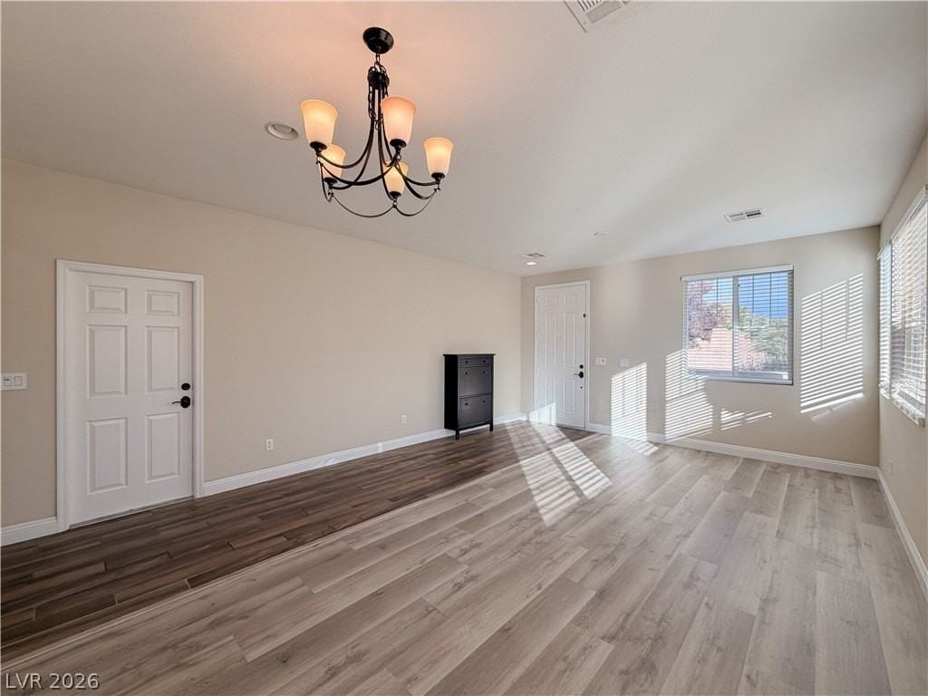 10733 Mentesana Ave - Photo 6 of 50