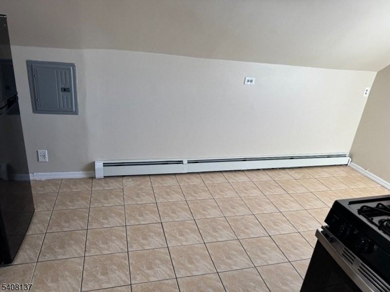 121 Rutgers St #3 - Photo 7 of 17