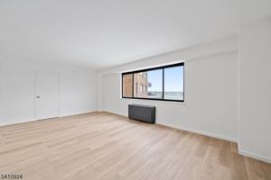 featured image of 275 Prospect St #16M