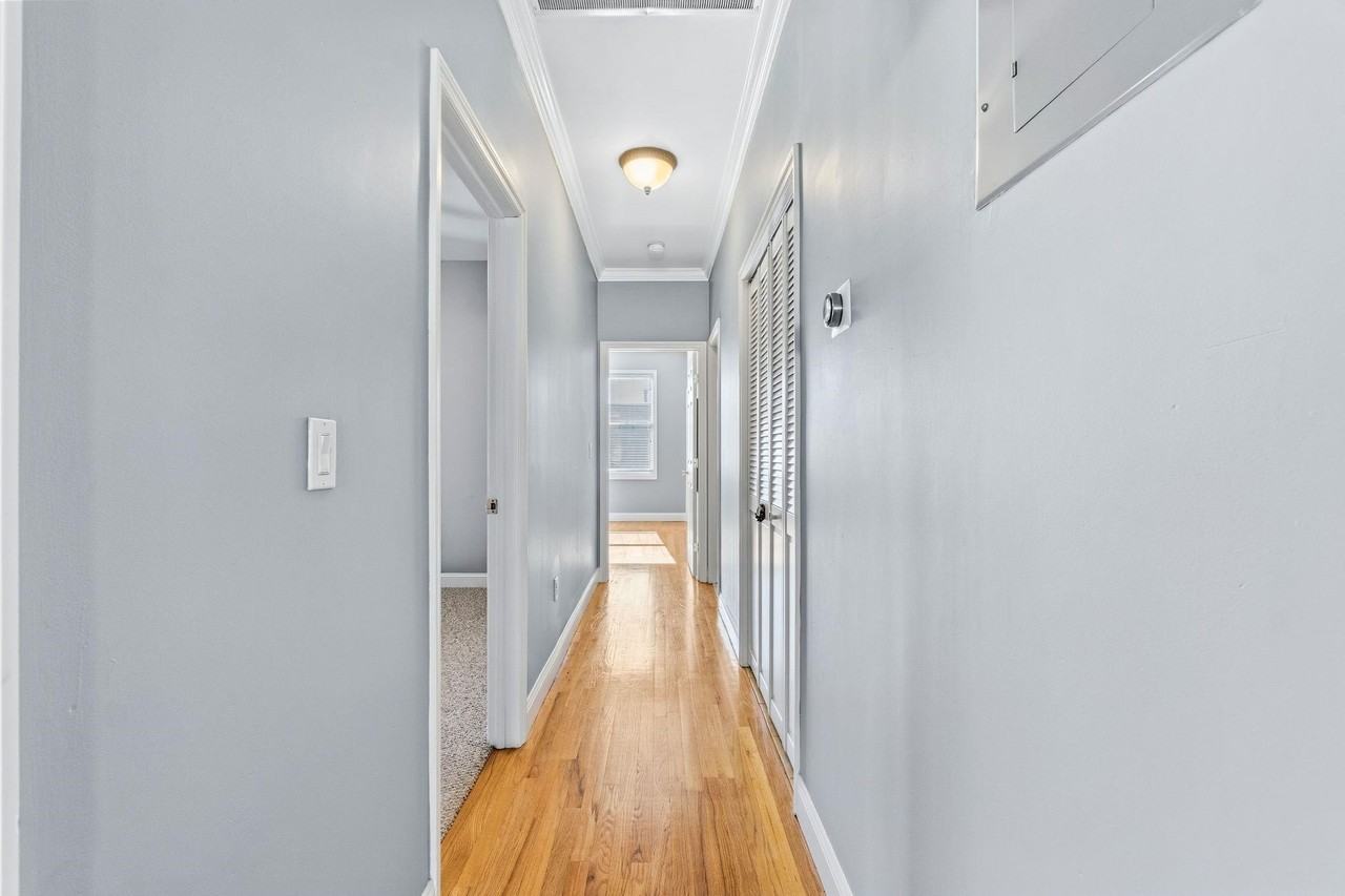 437 2nd St #2 - Photo 5 of 13