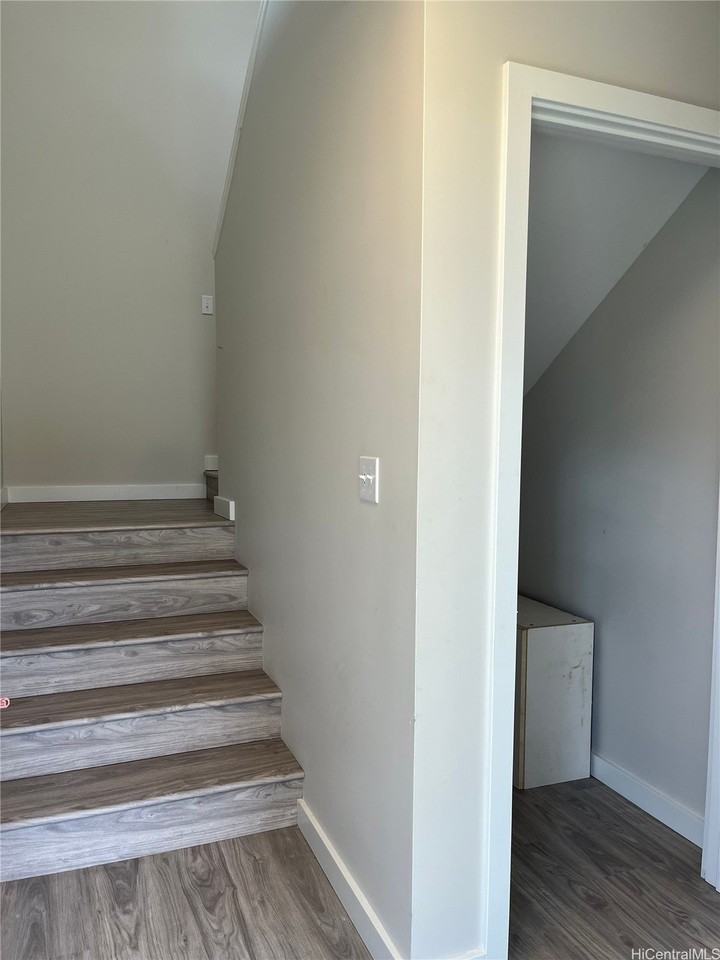 45-143D William Henry Road unit: Studio - Photo 5 of 6