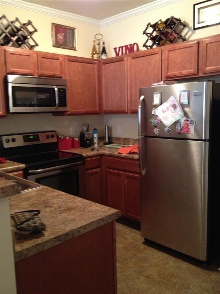 310 Glenhaven Ln - Photo 3 of 14