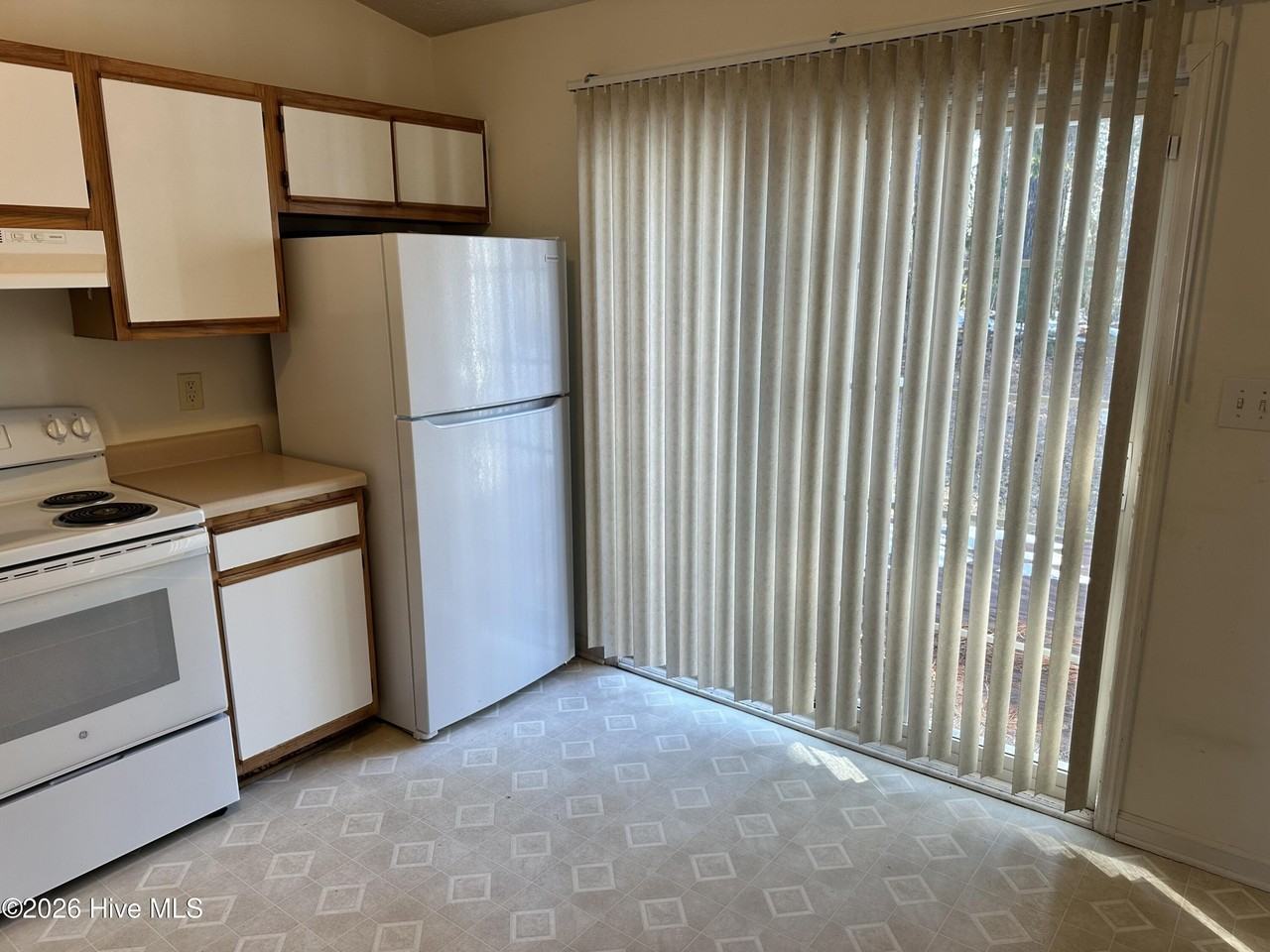 406 Winners Cir N - Photo 7 of 15