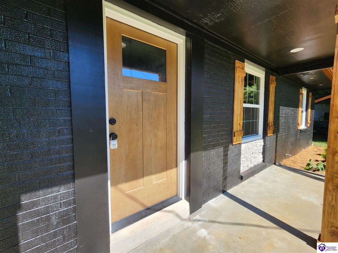 818 Mohave Ct - Photo 5 of 37