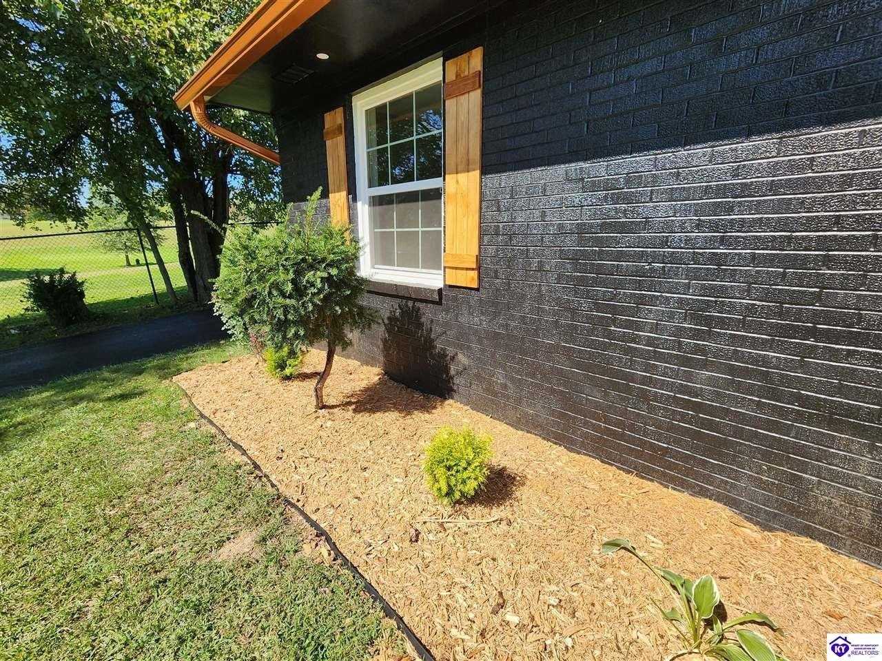 818 Mohave Ct - Photo 7 of 37