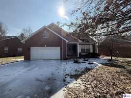 featured image of 115 Twin Oaks Dr