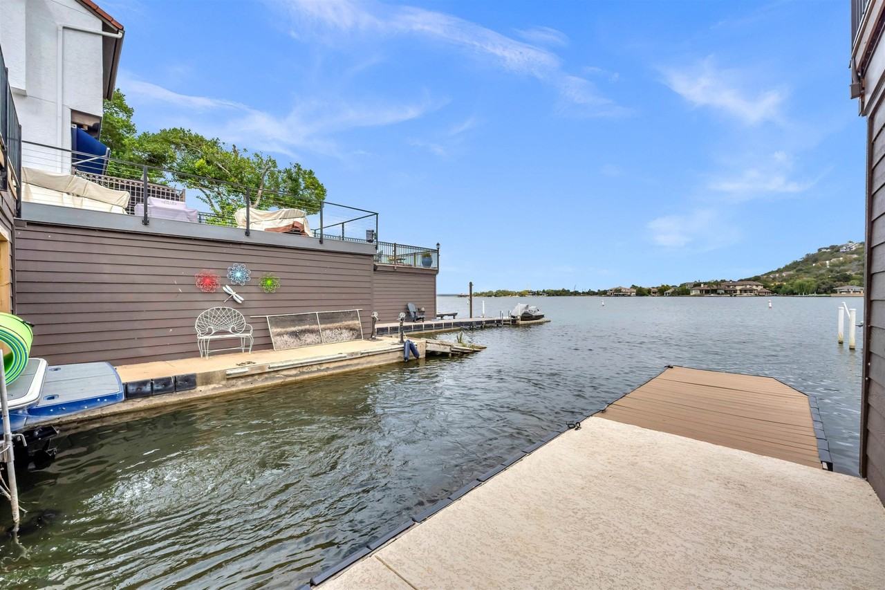 415 Horseshoe Bay Blvd - Photo 6 of 29