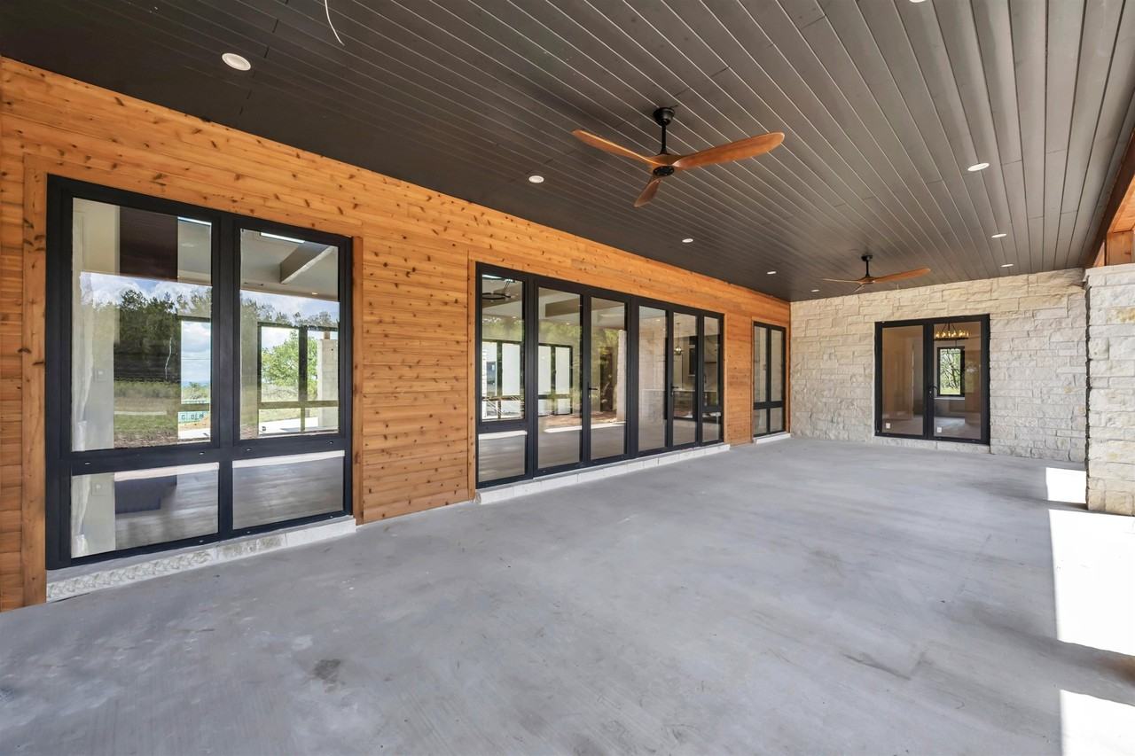 6425 6425 Ranch Rd 962 W - Photo 4 of 29