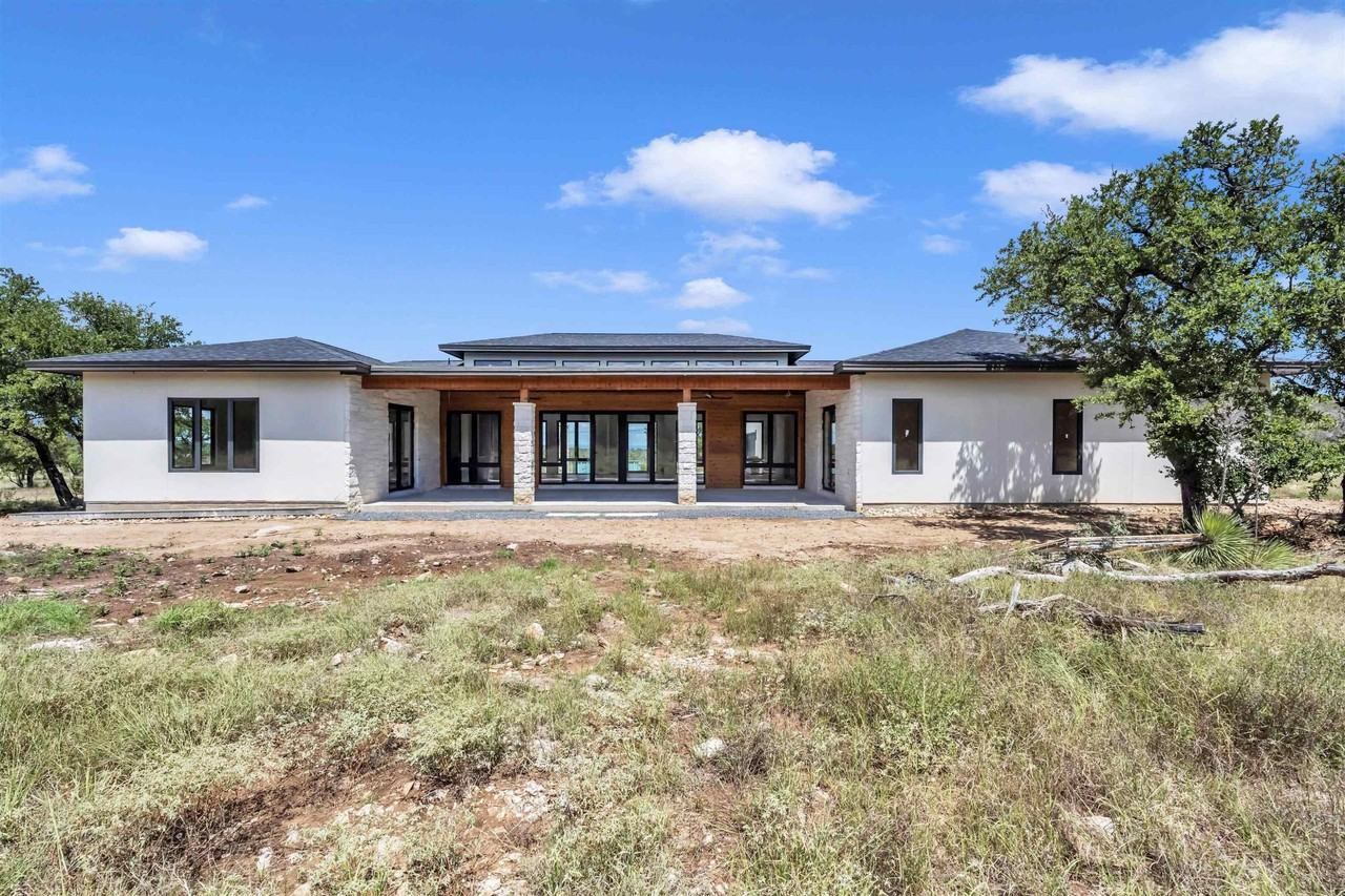 6425 6425 Ranch Rd 962 W - Photo 5 of 29