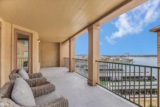 101 W Bank - Photo 1 of 1