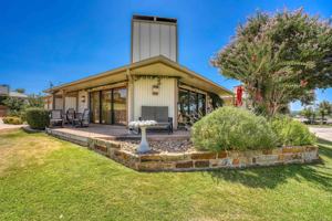 featured image of 1406 Broken Hls