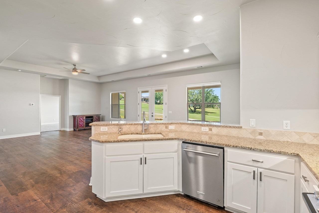 129 Hi Vly Unit B - Photo 7 of 28