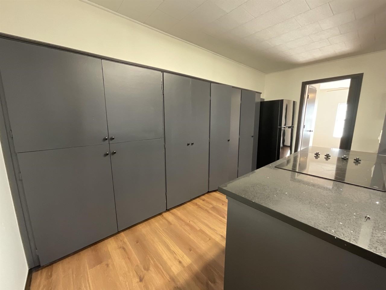 1501 Hill Way Dr - Photo 5 of 20