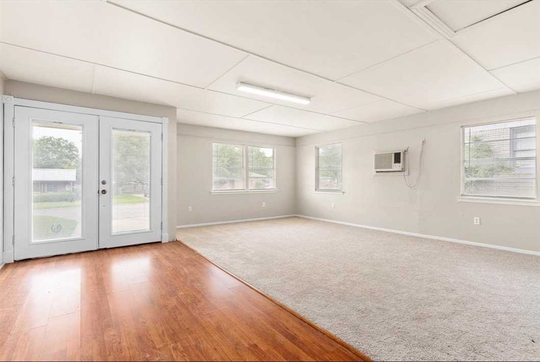 13 Perkins St - Photo 7 of 12