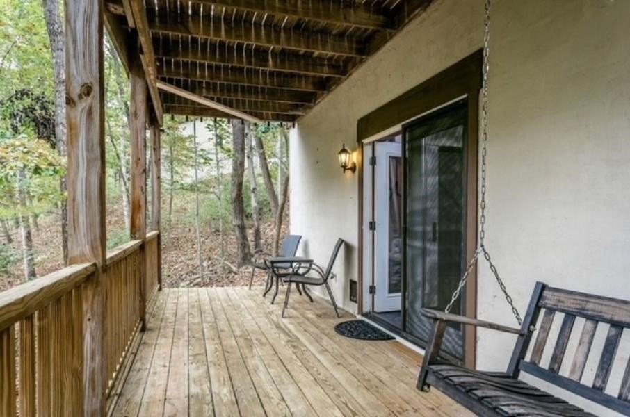 287 Casper Ct - Photo 2 of 18