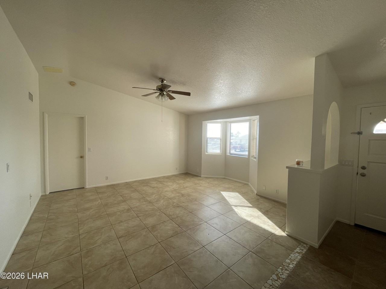 3436 Silver Saddle Dr - Photo 3 of 13