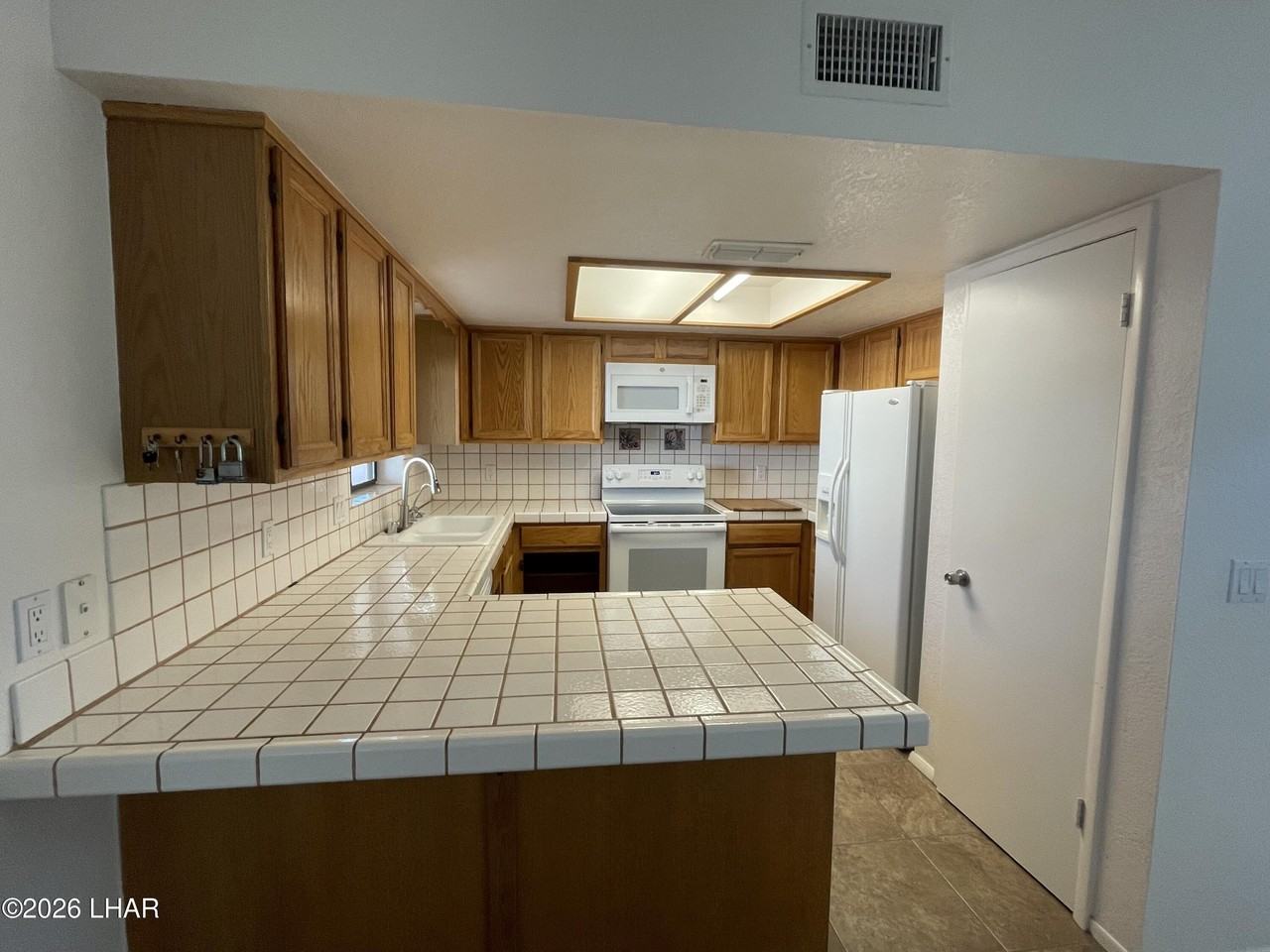 3436 Silver Saddle Dr - Photo 4 of 13