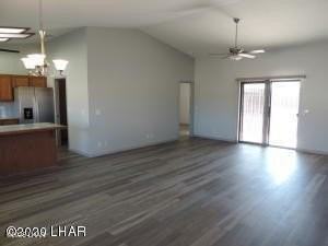 1626 Willow Ave - Photo 5 of 29