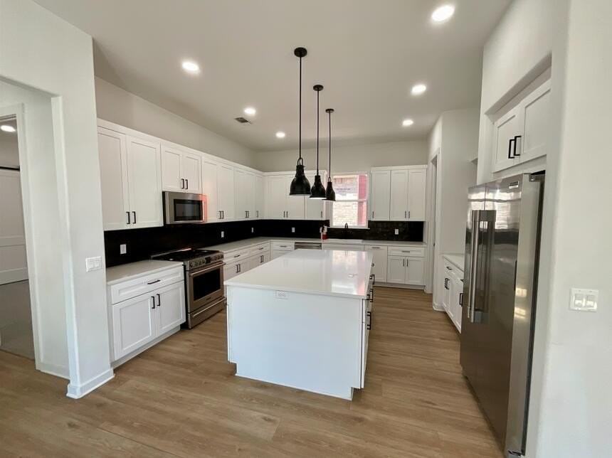 12016 Savannah Ave - Photo 5 of 14