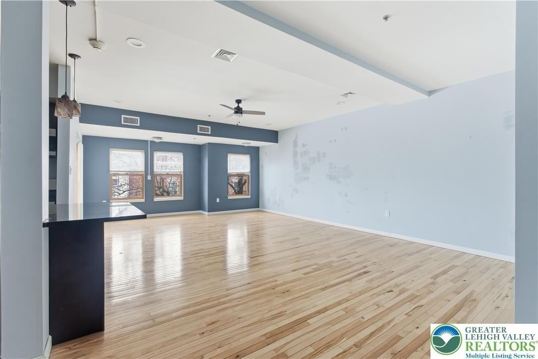 623 Walnut Ave Unit C2 #C2 - Photo 3 of 23