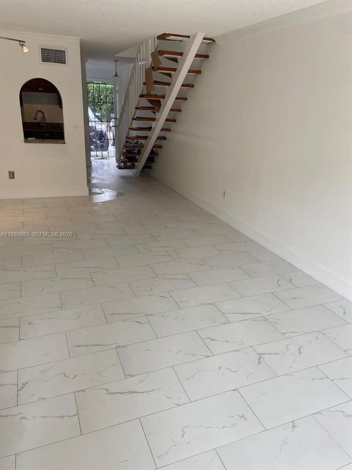 15389 S Dixie Hwy 45 Hwy #45 - Photo 6 of 8