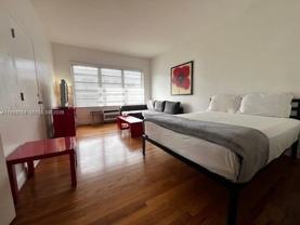 601 7th St #4 - Photo 1 of 1