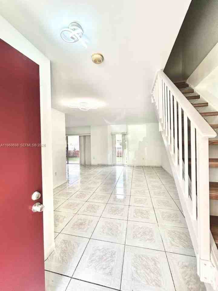 8775 Park Blvd #112 - Photo 2 of 24