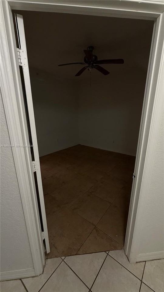 741 Sw 148th Ave #705 - Photo 5 of 32