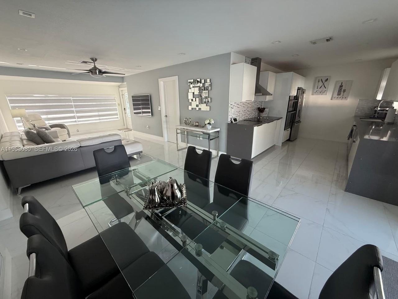 9611 Jamaica Dr #0 - Photo 3 of 18