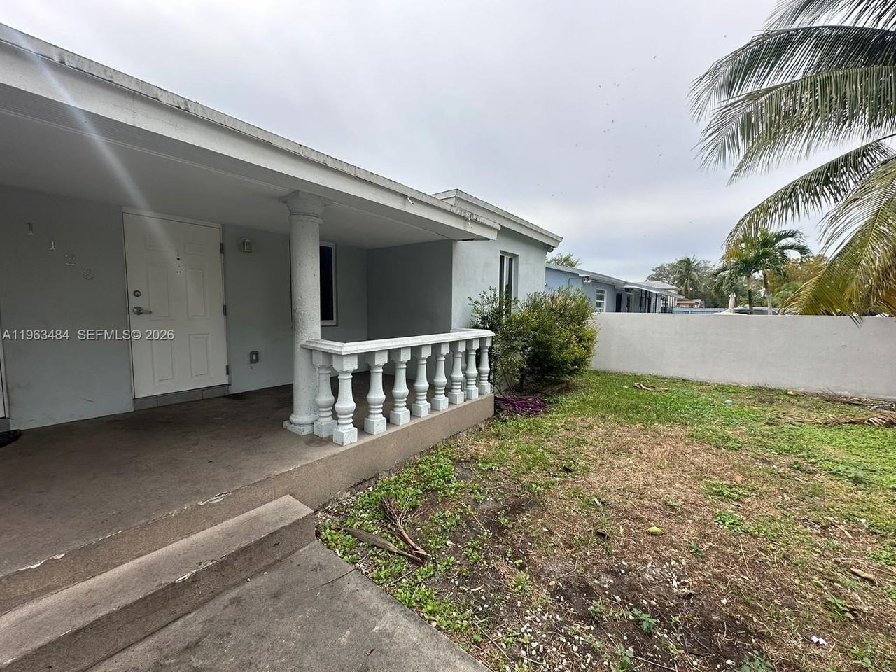 1128 Nw 101st St #WEST - Photo 4 of 16