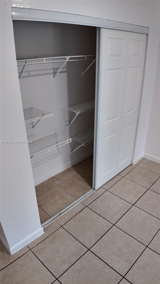 10900 Sw 196th St #364 - Photo 7 of 16