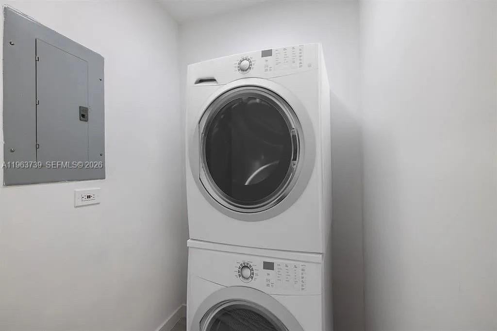 1555 Nw 34th St #1555 - Photo 7 of 8