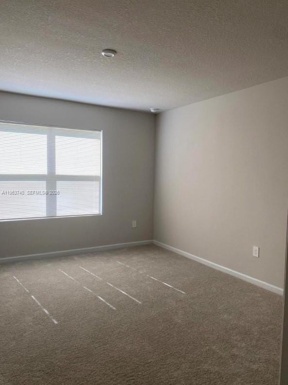 323 Raspberry Rd #323 - Photo 4 of 15