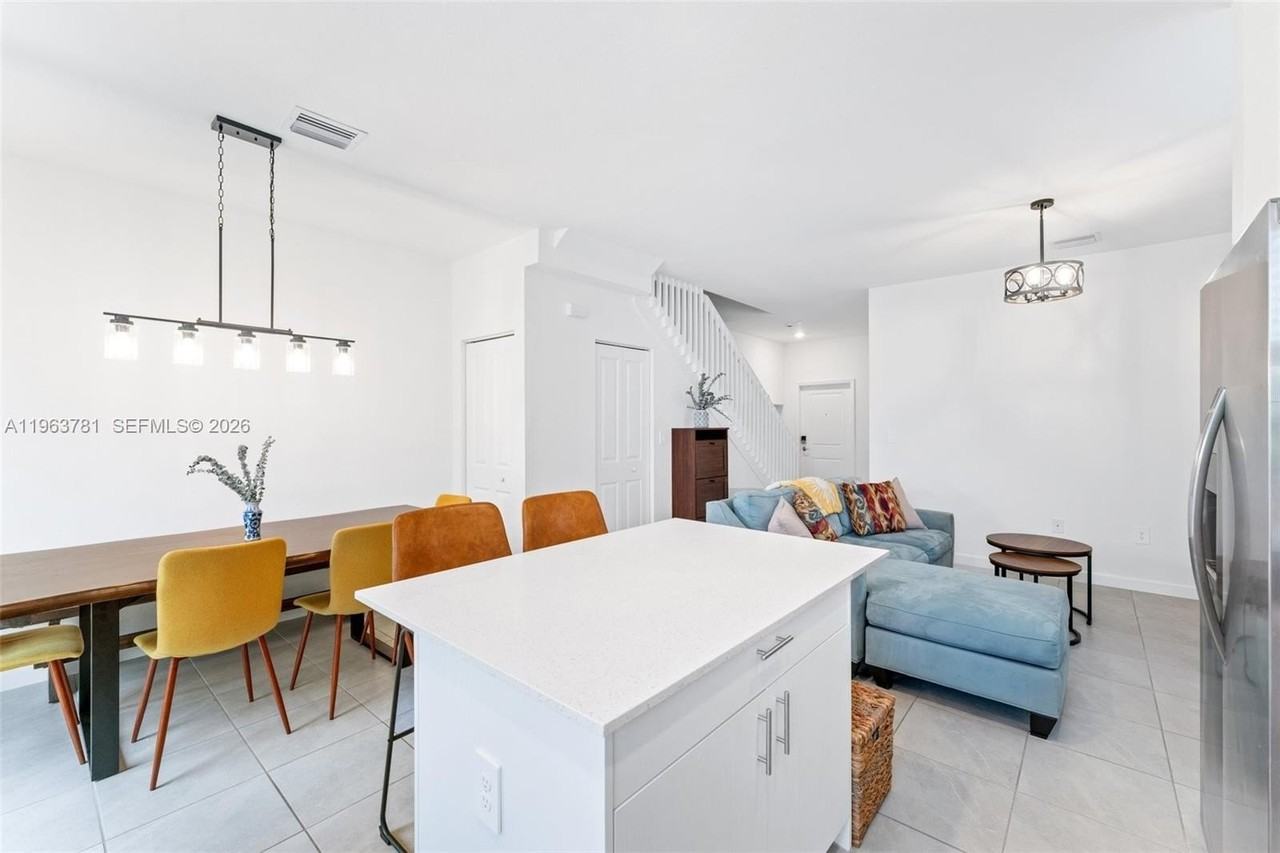 11755 Sw 246th Ter #11755 - Photo 7 of 20